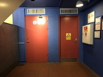 Kulturhuset Indre By - Hal faciliteter