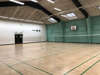 Kulturhuset Indre By - Hal faciliteter