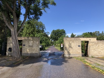 Ordrup Kirkegård