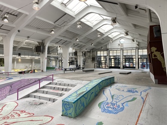 Copenhagen Skatepark -  Via hovedindgangen
